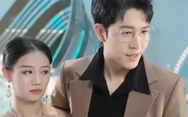 替身上位总裁轻点撩错认成宠，张先生宠妻好甜